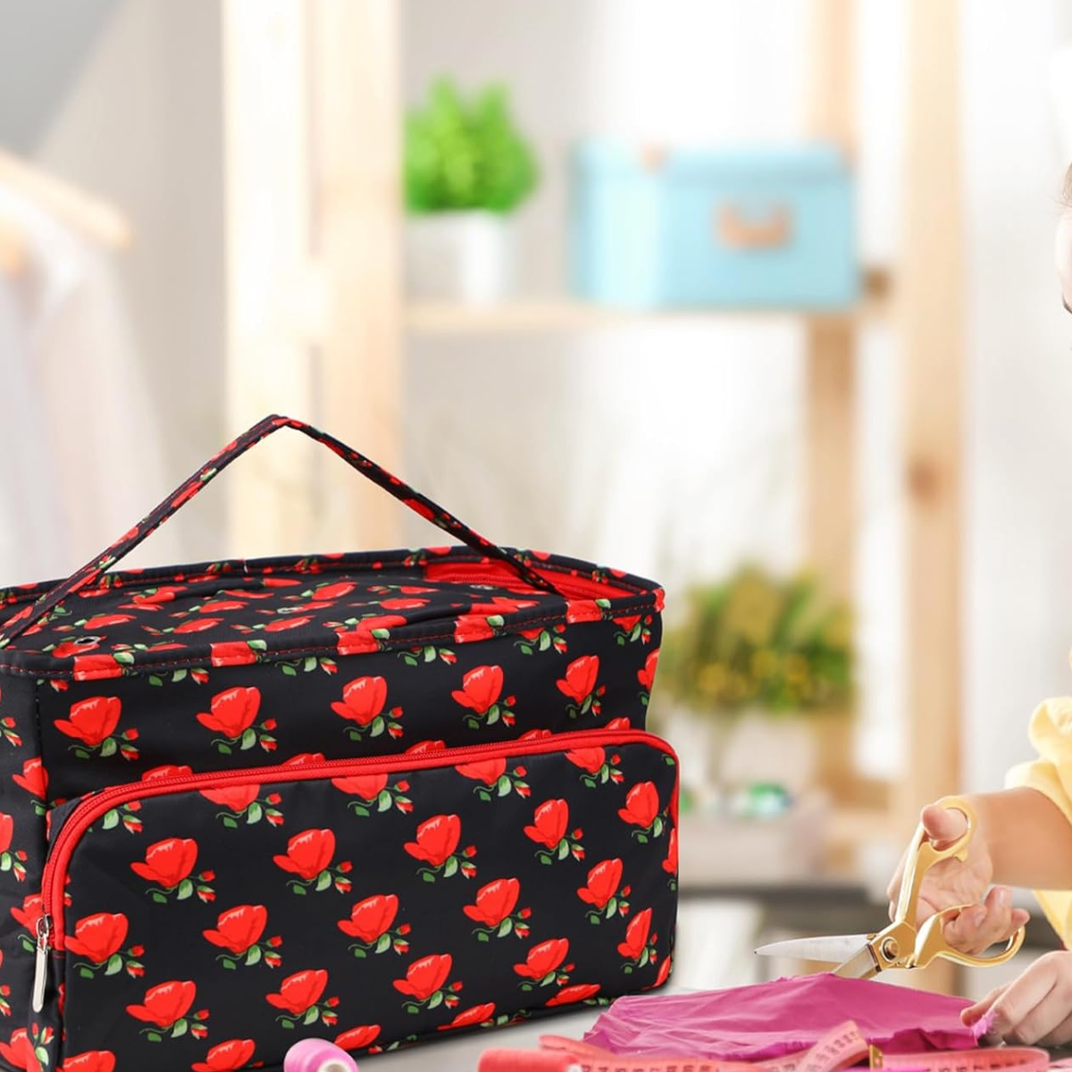 Knitting Bag: Yarn Storage Organizer