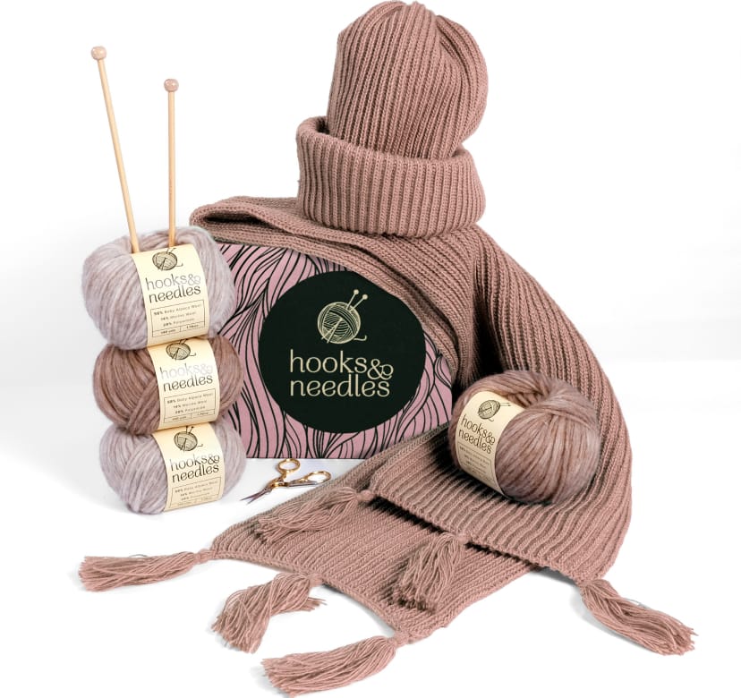 Hooks & Needles Subscription Box 29