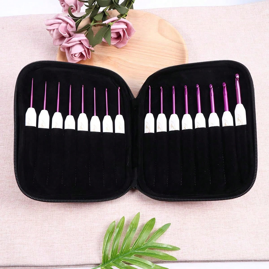 Crochet Hook Set 16 Pcs with Case